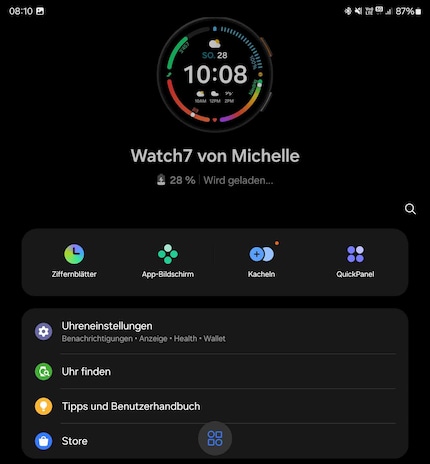 There’s one app for connecting the watch to your phone and adjusting all the settings.