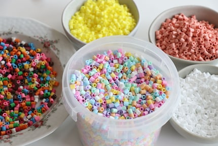 Luckily, Stefanie stopped me from putting the beads in a mixed bowl at the beginning.