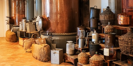 Perfume production back then ...
