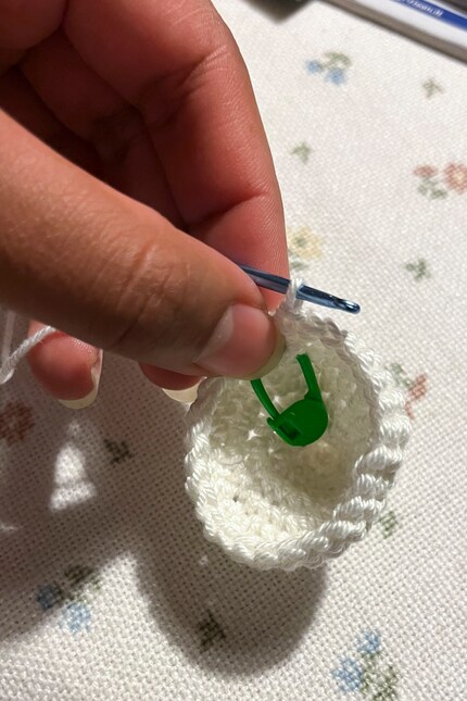 But with a little practice and the stitch markers, I suddenly become a crochet pro.
