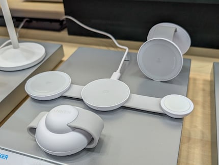 The Wireless Charging Station is also available in colours other than white.