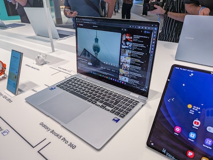 Samsung bindet das Galaxy Book5 Pro 360 in sein Ökosystem ein.