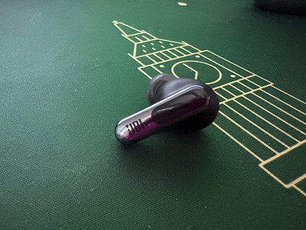The touch controls are (too) sensitive.