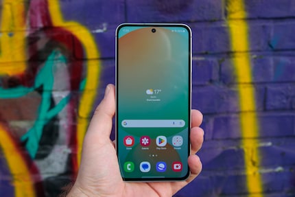 Das Galaxy S24 FE hat eine top Auflösung.