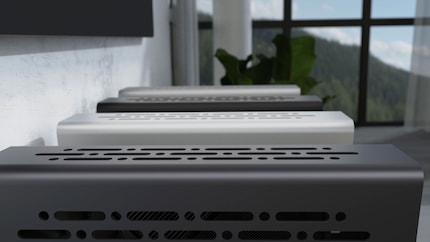 Neben den Lüftern sorgen die Löcher im Gehäuse für den Airflow.
