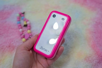 Das Barbie Phone soll mich zwei Wochen begleiten.