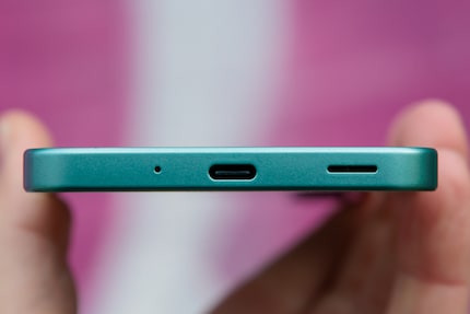 USB-C-Anschluss auf der Unterseite.
