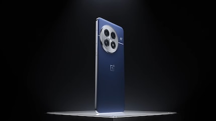 Mit 6,8 Zoll ist das Oneplus 13 ziemlich gross.
