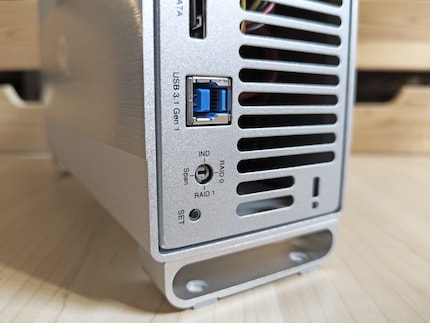 Nur ein Modus bietet echtes RAID.