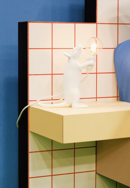 Die «Mouse Lamp» ist eine Tischleuchte in Form einer Maus, die in verschiedenen Posen erhältlich ist.
