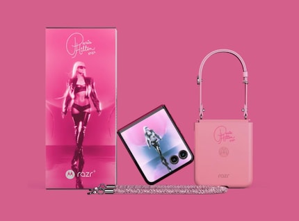The limited edition of the Razr Plus with matching case and two straps.