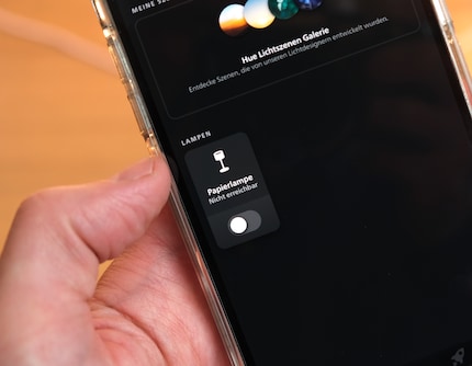 Ich kann die per Bluetooth integrierte Lampe im Dachgeschoss nicht erreichen. Zwar ist das Haus keine zehn Meter hoch, aber zwei Betondecken sind zu viele Hindernisse.