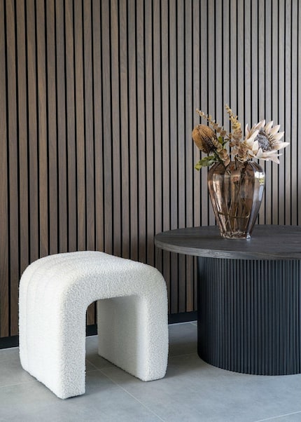 Whether with a matching coffee table or in front of the bed - ...