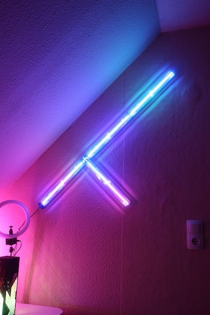 Die Lichtleisten sind unnötig, aber wirklich schön.