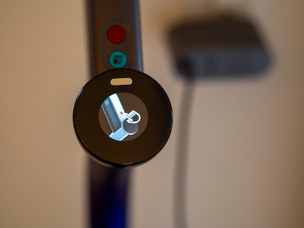 The display tells you exactly what to do for the self-cleaning process to start.