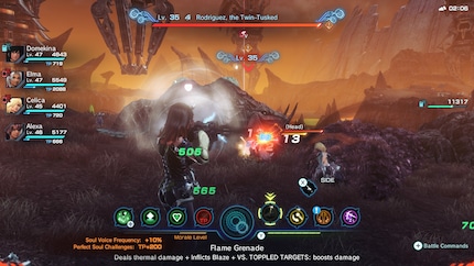 One of the things the combo system is based on are the different colours of the special attacks.