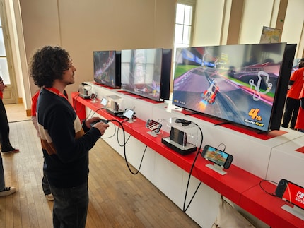 Phil giving it his all in Mario Kart World