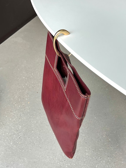 Die Rückstände lassen sich zum Glück mit dem Finger wegwischen.