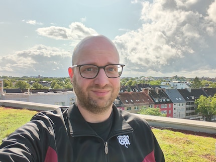 Direktes Sonnenlicht stellt die Frontkamera noch vor Probleme.