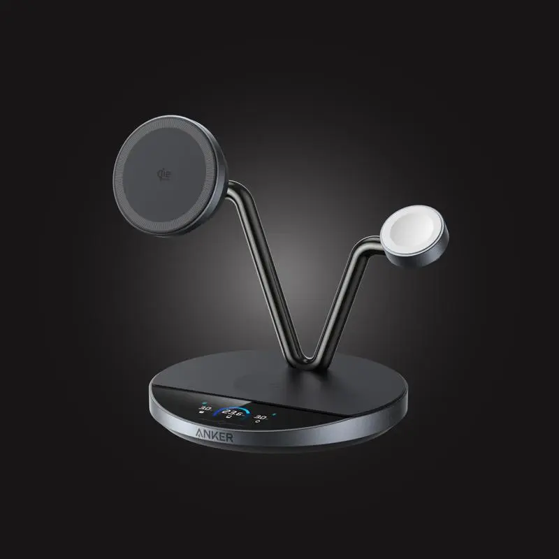 Anker zeigt bei seinem 3-in-1-Ladegerät an, wie viel Strom fließt.