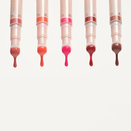 From left to right: 10 Bae Watch, 20 Gloss Angeles, 30 Palm Punch, 40 Crimson Crush, 50 Drenched Drama.