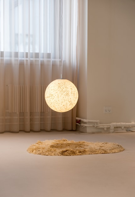 Pix Lamp: In combination with light, the colour tone looks even warmer.