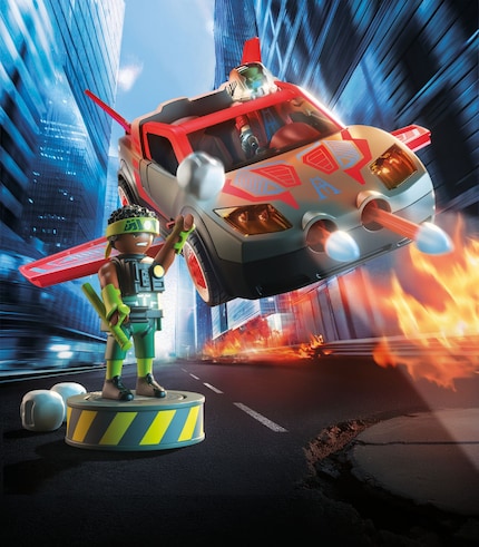 With technology and imagination, the figures engage in action-packed battles.