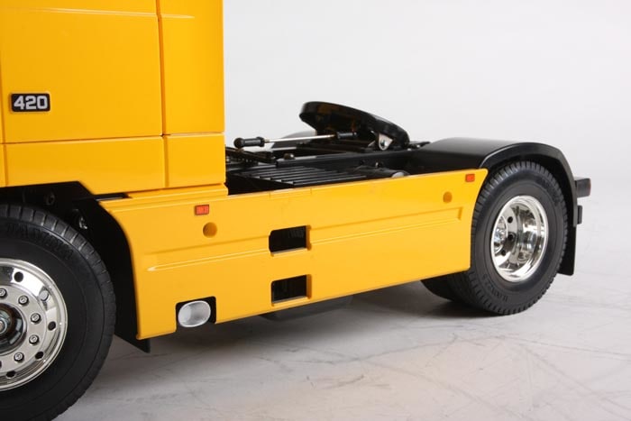 タミヤ VOLVO FH12プロポ Tamiya Volvo FH12 Globetrotter Kit #56312